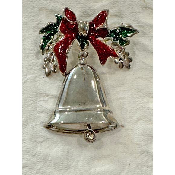 None Jewelry - Vintage Silver Christmas Bell Brooch – Articulated Bell & Clacker  CP04